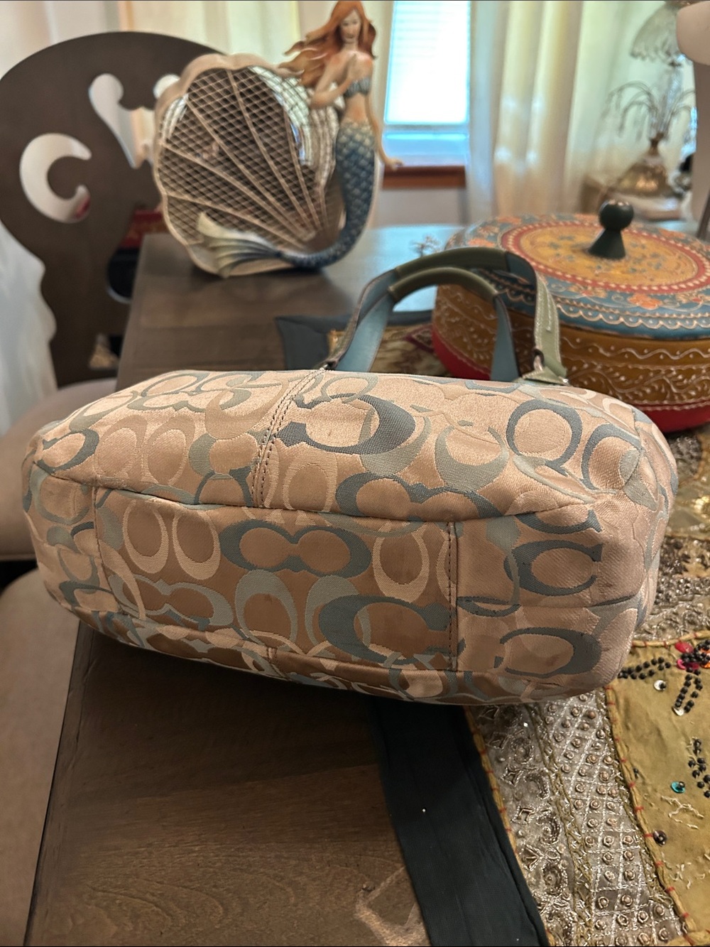 Coach bag. Women's Green Accent Signature-Pattern Shoulder Bag - Picture 6 of 12